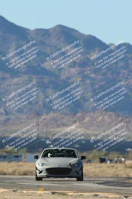 media/Nov-23-2025-Speed Ventures (Sun) [[88f20b6e61]]/6-Yellow Group/Session 1 (Turns 16 and 17 Exit)/